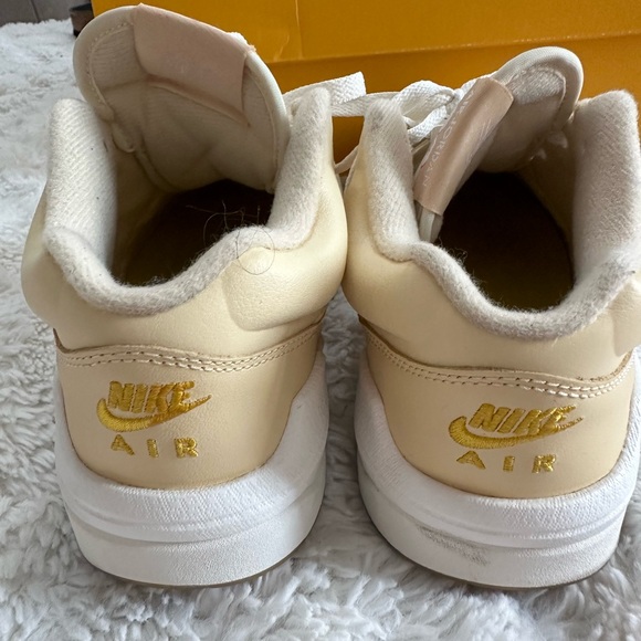 Nike Jordan Stadium 90 - Picture 6 of 11